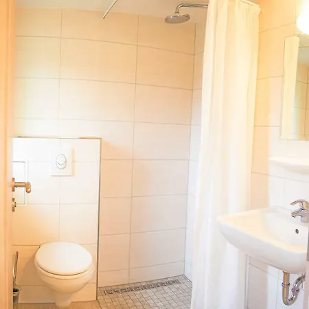 Holiday home Bungis Ferien Direkt Am Grimnitzsee, Seeseite 26